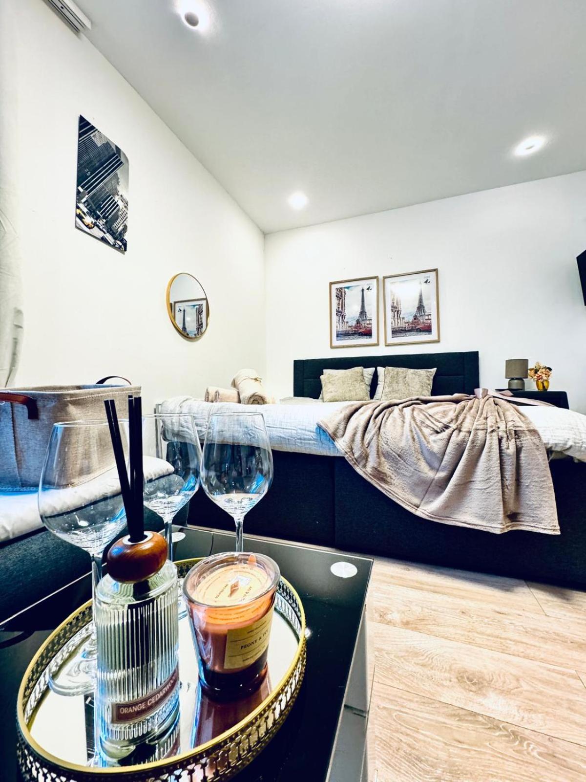 Central King Studio - 10 Mins Walk From Downtown Viena Exterior foto