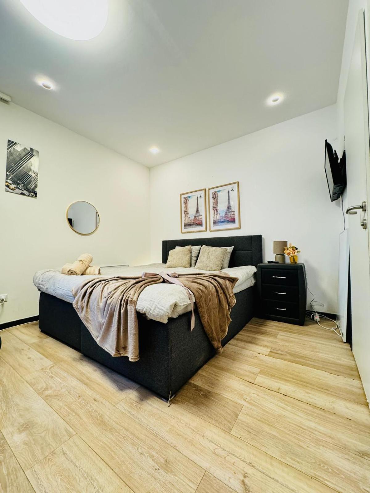 Central King Studio - 10 Mins Walk From Downtown Viena Exterior foto