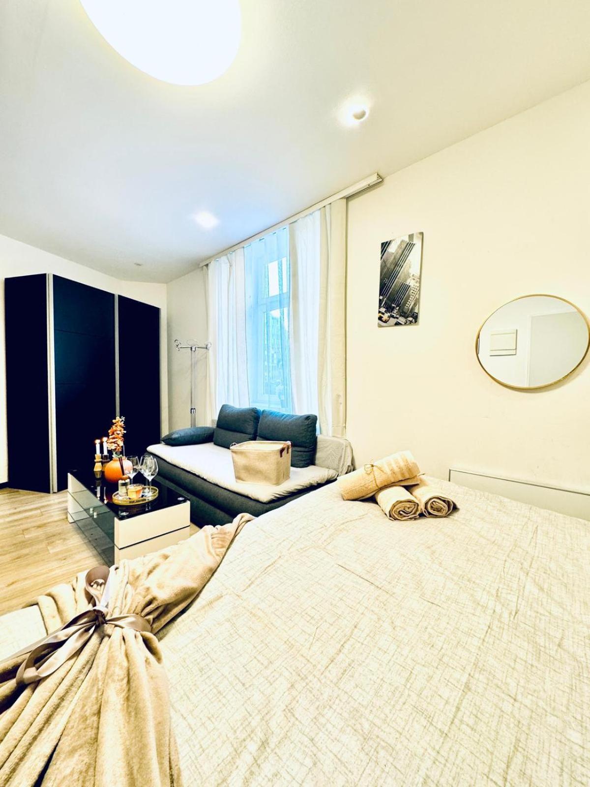 Central King Studio - 10 Mins Walk From Downtown Viena Exterior foto